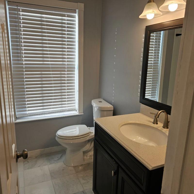 Building Photo - 205 Killian Green Dr