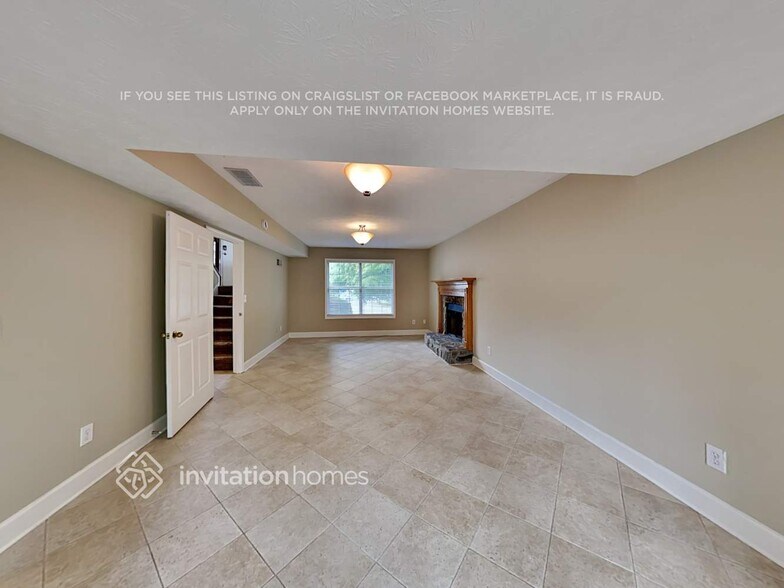 Building Photo - 3208 Evonshire Ln