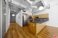 Building Photo - 1130 Flower St