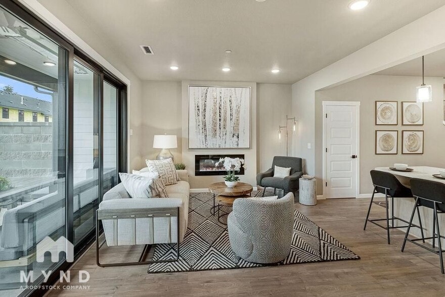 Building Photo - 6930 NE 131st Way