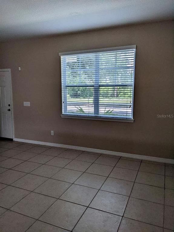 Building Photo - 12327 Langstaff Dr