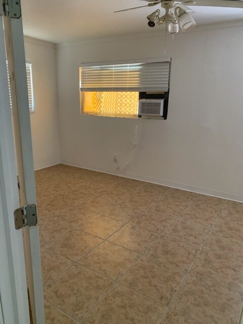 Building Photo - 25445 Shore Dr