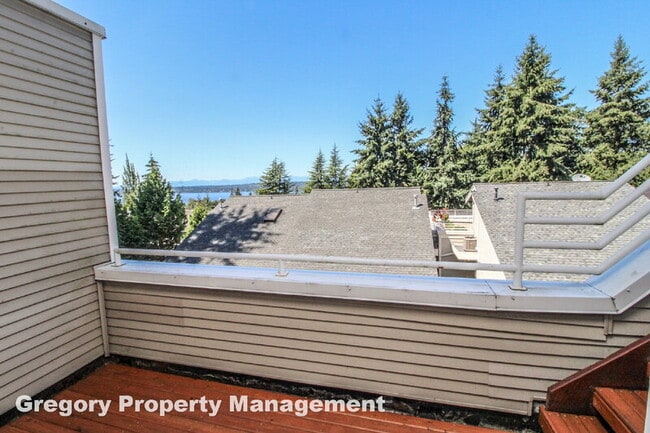 Building Photo - 11342 NE 67th St