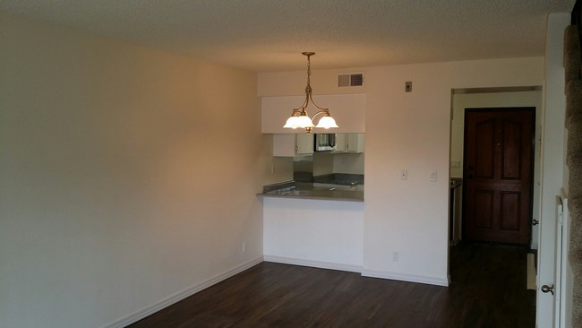 Dining Room view - 809 S Adams St