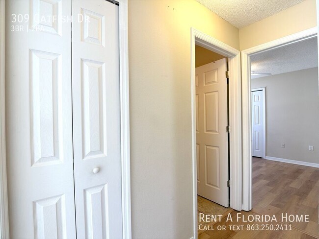 Building Photo - 309 S Catfish Dr