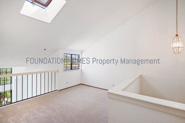 Building Photo - Super Clean Pacheco Valley Townhouse w/Central AC - FOUNDATION