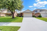 Building Photo - 20003 Parkstone Bend Ln