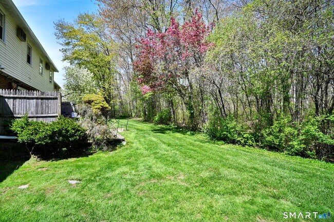 Building Photo - 61 Brandywine Ln