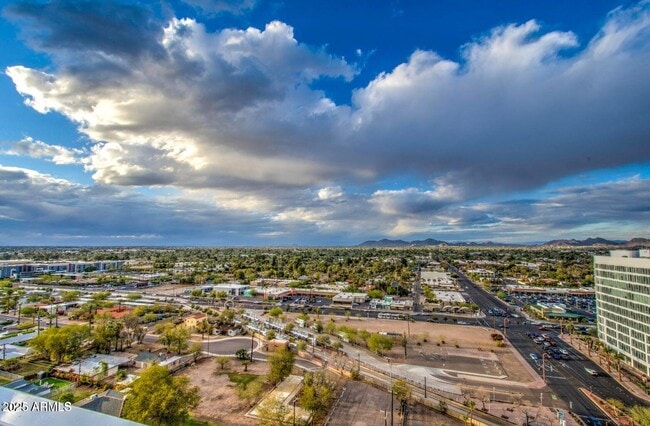 Building Photo - 4750 N Central Ave