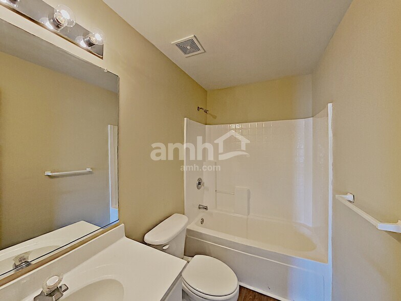 Building Photo - 1530 Anna Ruby Ln