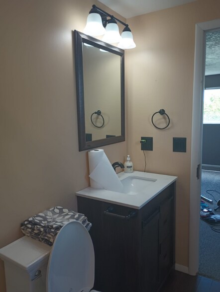 Building Photo - 89 W Gordon Ave