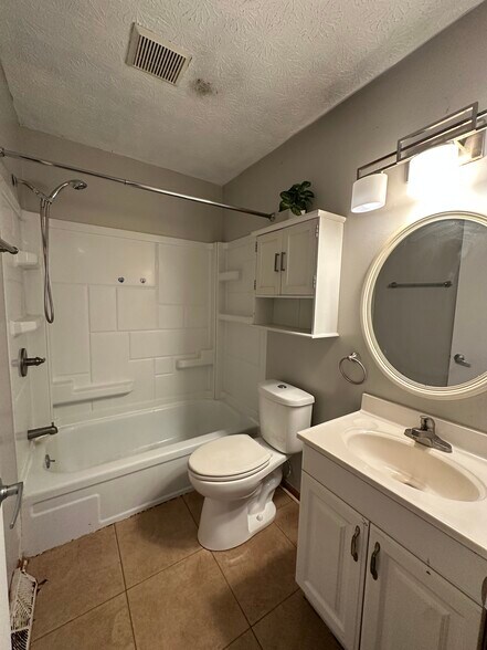 Building Photo - 5531 Karl Rd