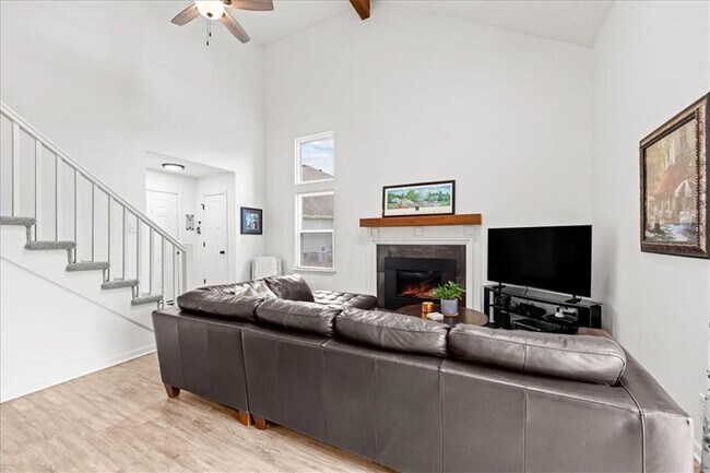 Building Photo - {10710} Updated Overland Park Townhome + Blue Valley Northwest + Two Car Garage