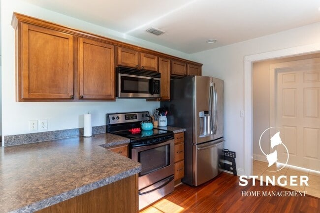Building Photo - 46 Spearmint Cir
