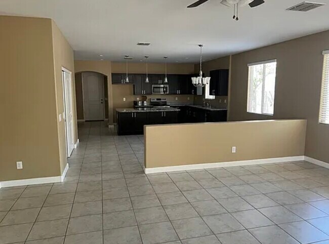 Building Photo - 23788 W Mohave St