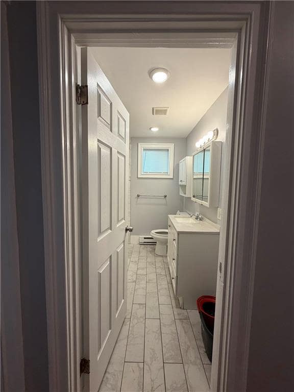 Building Photo - 43 Harvest St