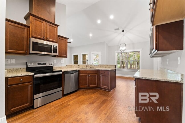 Building Photo - 9477 Marchand Ave