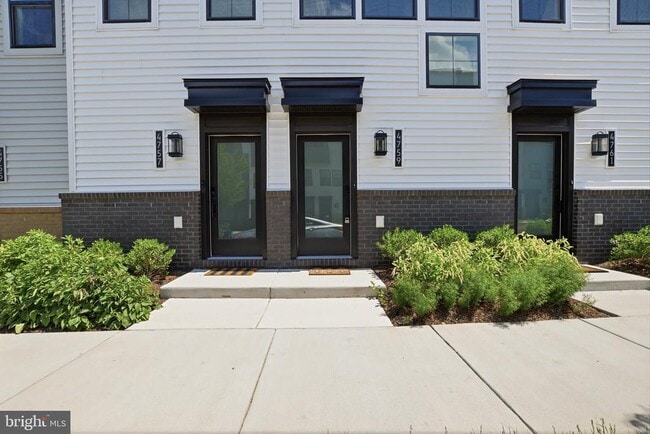Building Photo - 4759 Sully Pt Ln