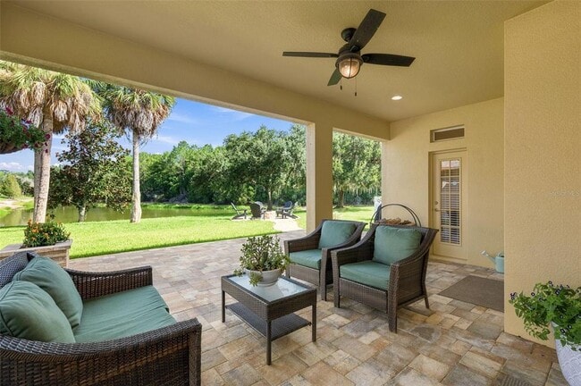 Building Photo - 2734 Silvermoss Dr