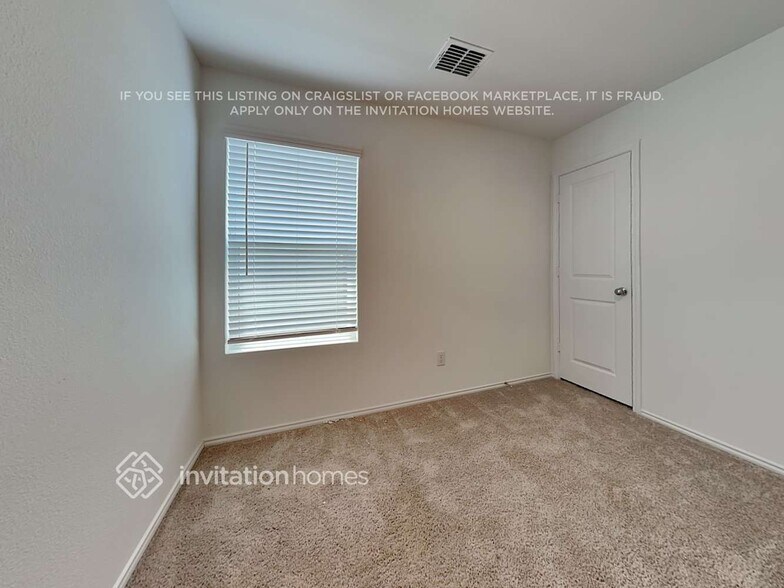 Building Photo - 364 Br Vlg Wy