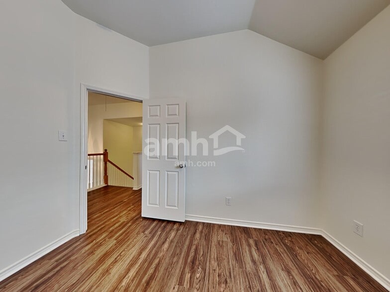 Building Photo - 7808 Riverwalk Trail