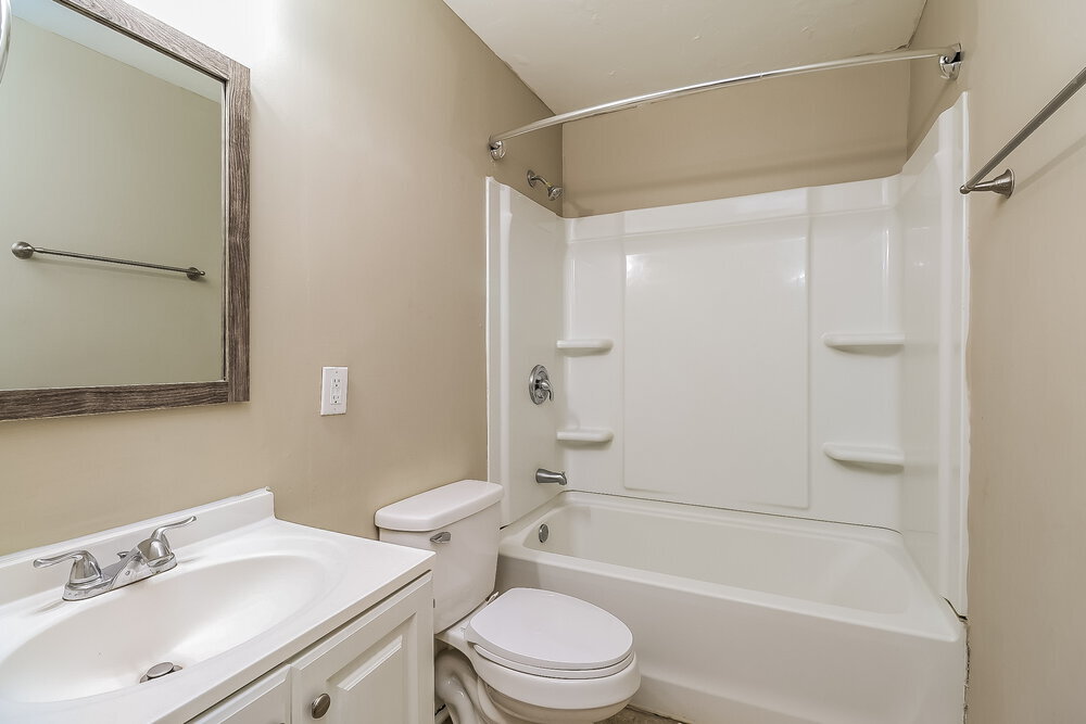 Building Photo - 617 Dunbrook Ln