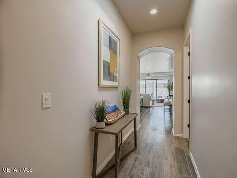 Building Photo - 1130 Gaitan St