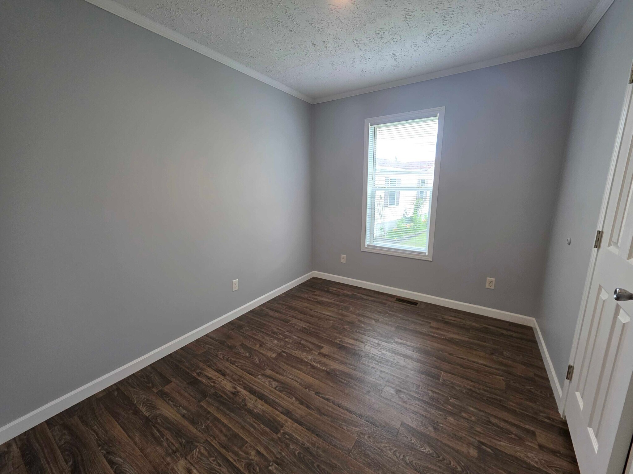 Building Photo - 3610 Pinoak St