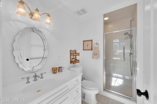 Building Photo - 619 Beacon Blvd