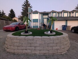 Building Photo - 24028 25th Ave S