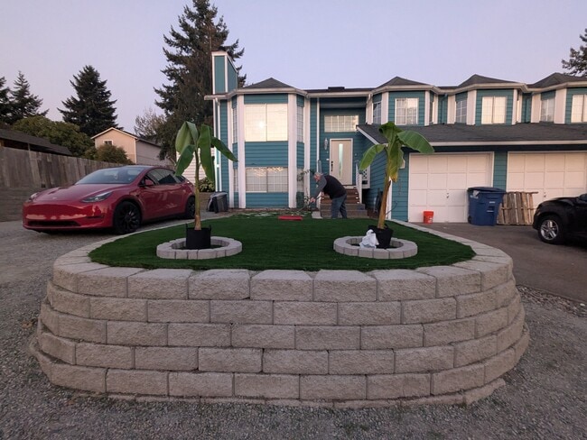 Building Photo - 24028 25th Ave S