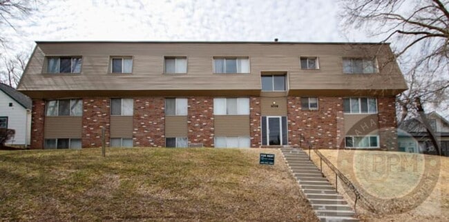Building Photo - ALANSCO 1016 N 47 Ave