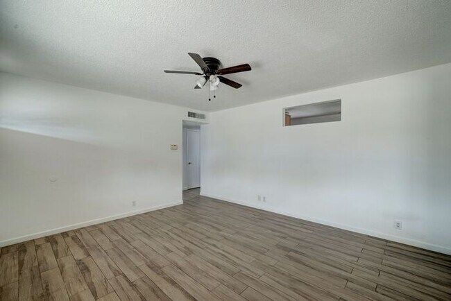 Building Photo - COMING SOON! Charming 3-Bedroom Home Near ASU – Prime Location!