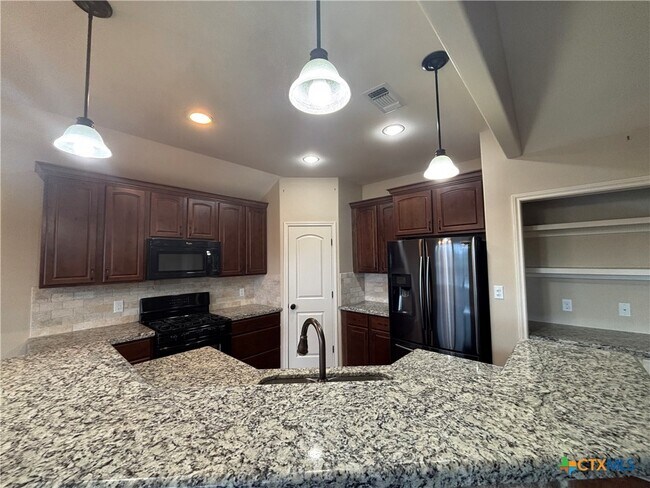 Building Photo - 309 Tuscany Dr