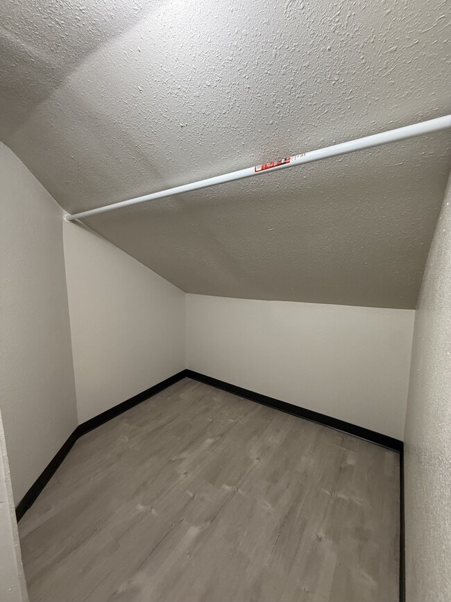 Building Photo - 1202 Alabama Ave