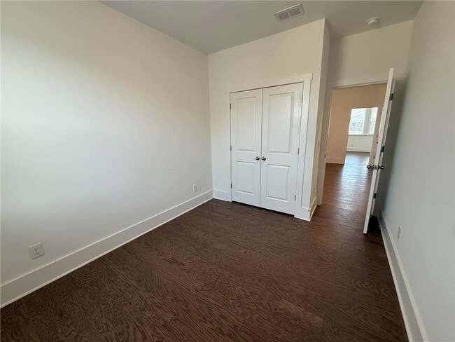 Building Photo - 1645 Aeslin Dr NW