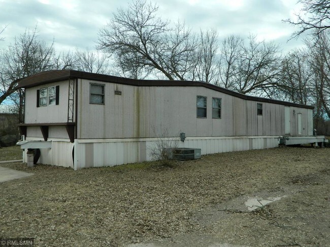 Building Photo - 185 US-212