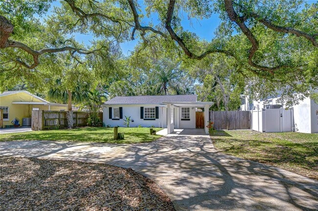 Building Photo - 4309 S Renellie Dr