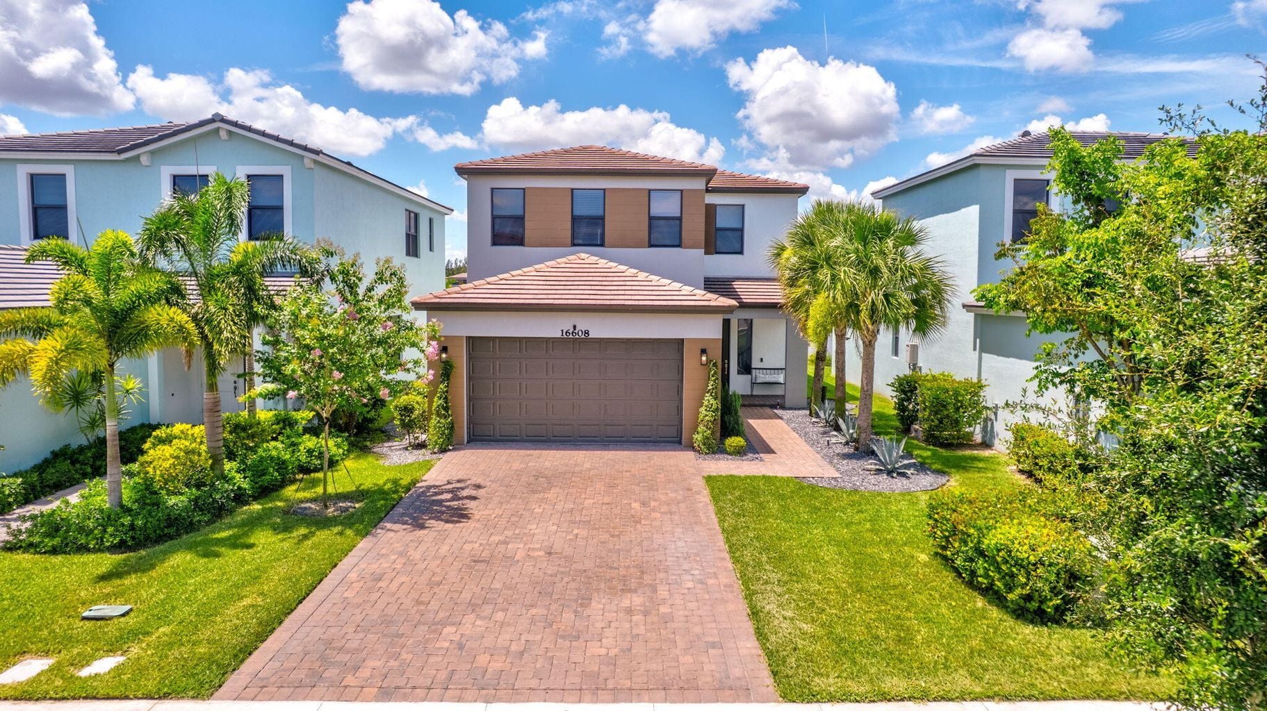 Building Photo - 16608 Cove Rd