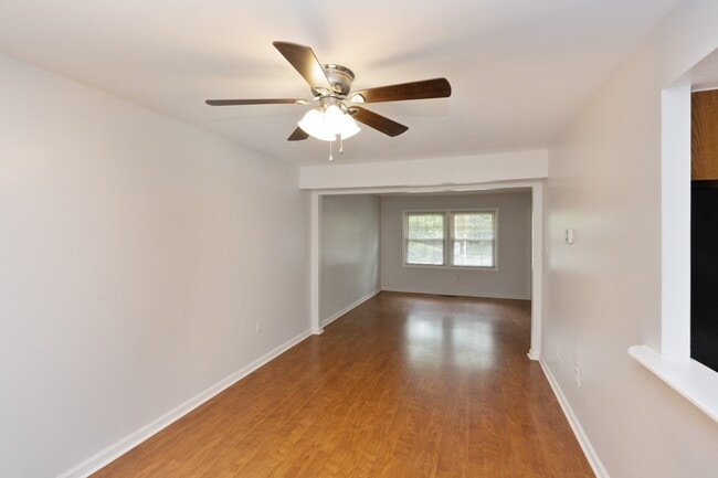 Building Photo - 5467 High Tide Ct
