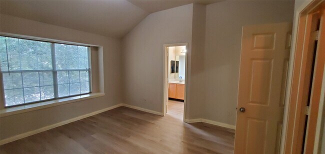 Building Photo - 16331 Woma Ct
