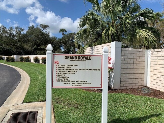 Building Photo - 200 Grand Royale Cir