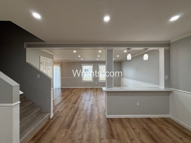 Building Photo - Adorable North Spokane Home in 5 Mile – Cherry Ln