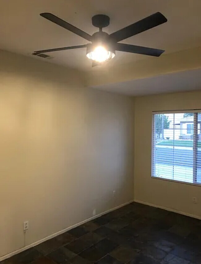 Building Photo - 29507 Desert Terrace Dr