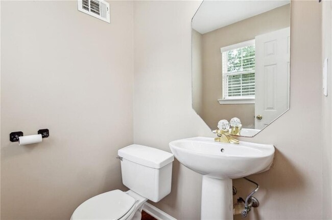 Building Photo - 1800 Millstone Ct