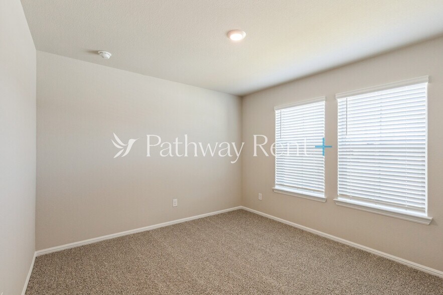 Building Photo - 9449 Mountain Pass Dr