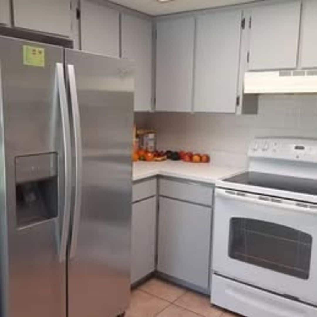 Building Photo - 313 Church St