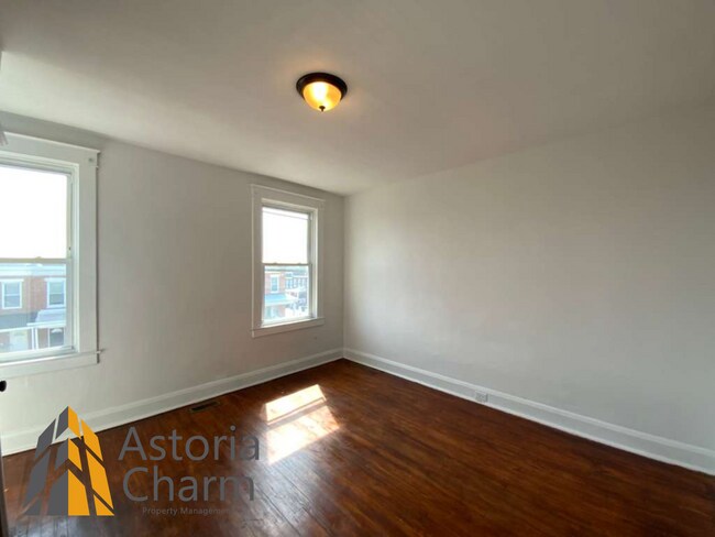 Building Photo - 2 Bed with Finished Basement, Deck off Bedroom, and Backyard