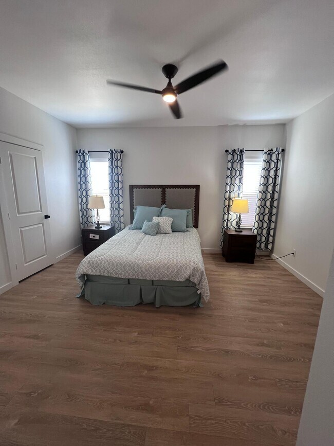 Building Photo - 5805 Virginia Ave