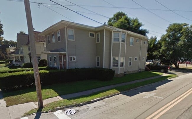 Building Photo - 202 E High St